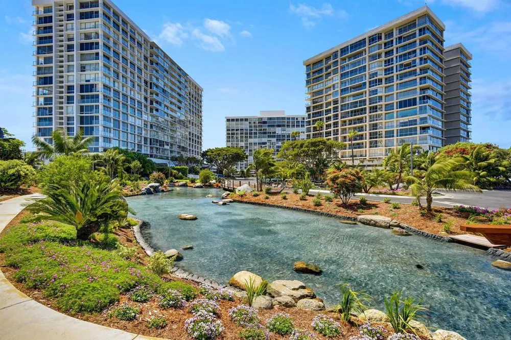 1720 Avenida Del Mundo ##509 Coronado, CA 92118