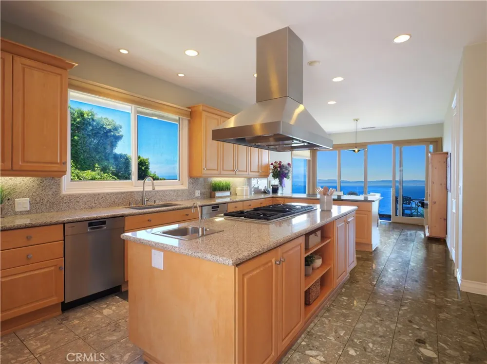 1905 Paseo Del Sol Palos Verdes Estates, CA 90274