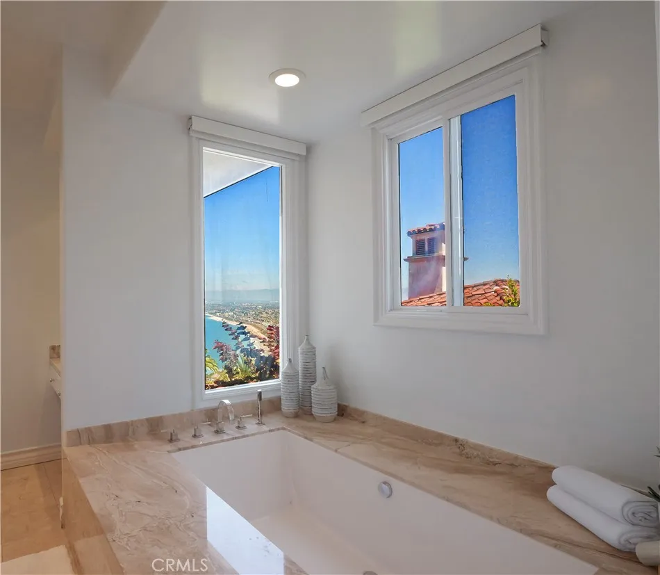 1905 Paseo Del Sol Palos Verdes Estates, CA 90274
