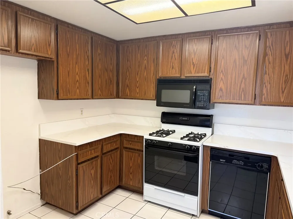 1364 Sierra Seneca Drive San Jacinto, CA 92583