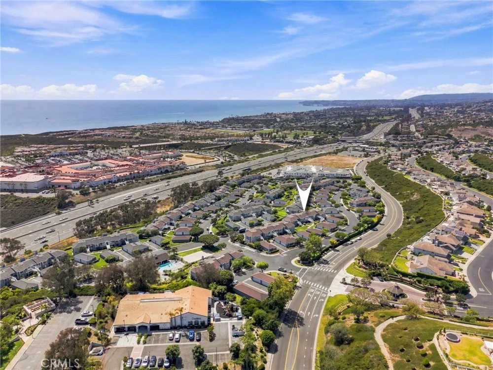 2127 Avenida Espada #210 San Clemente, CA 92673