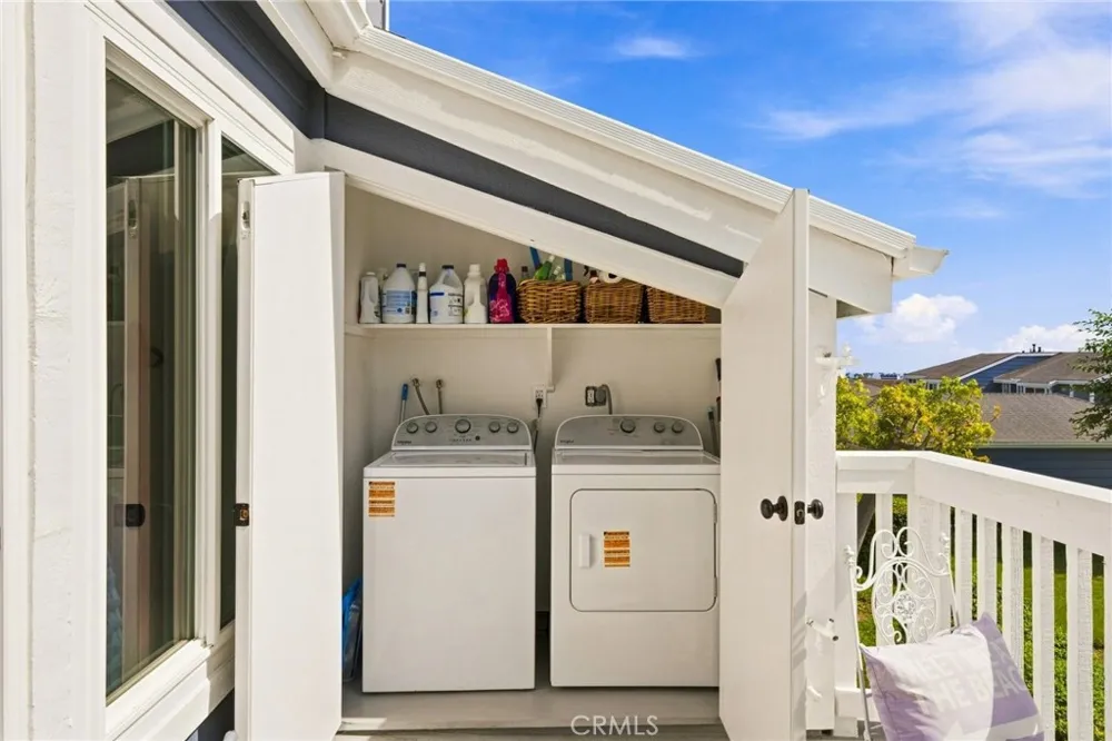 2127 Avenida Espada #210 San Clemente, CA 92673