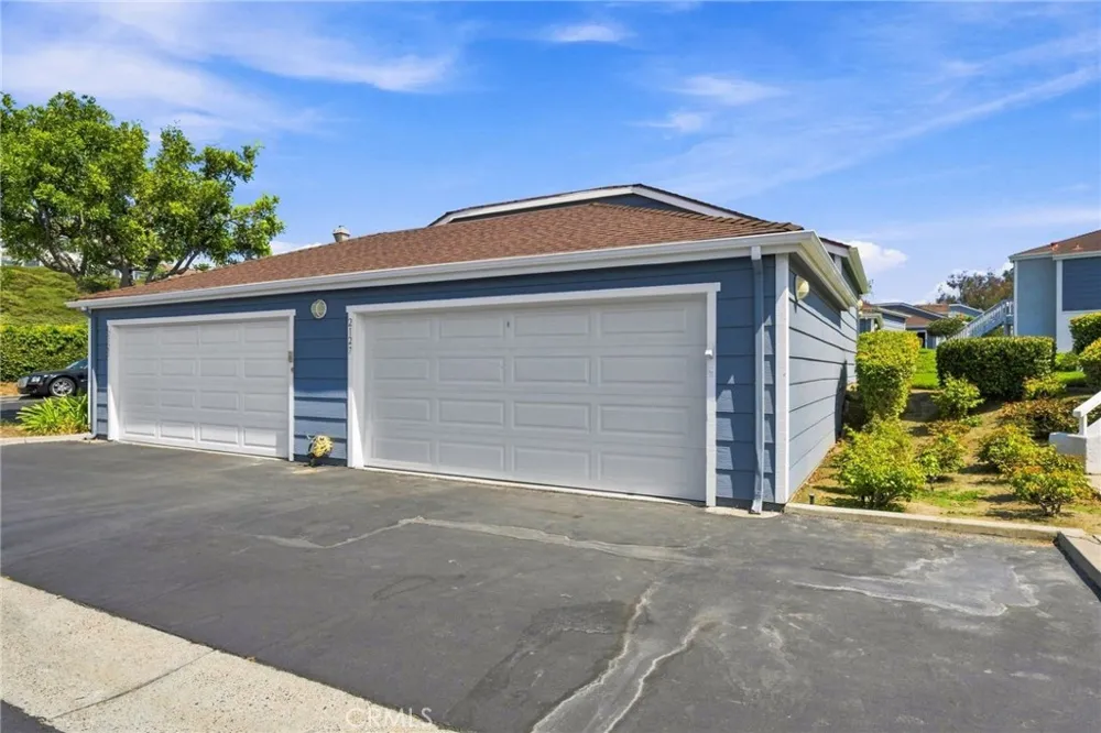 2127 Avenida Espada #210 San Clemente, CA 92673