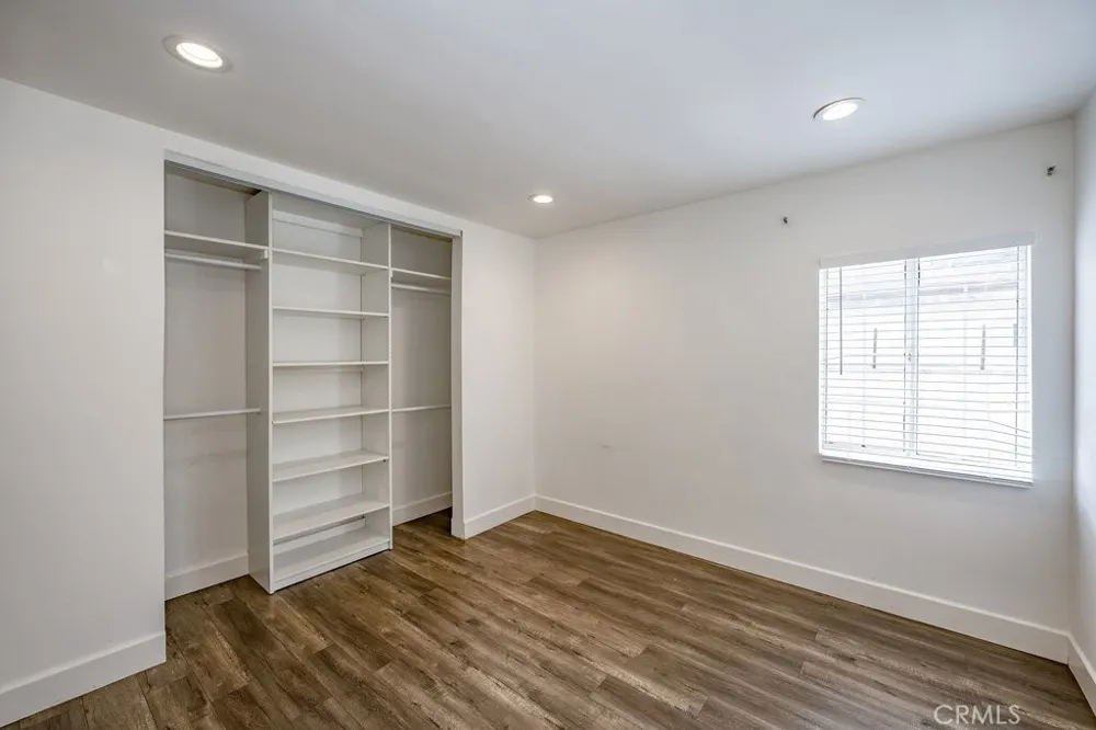 6506 Teesdale Avenue North Hollywood, CA 91606