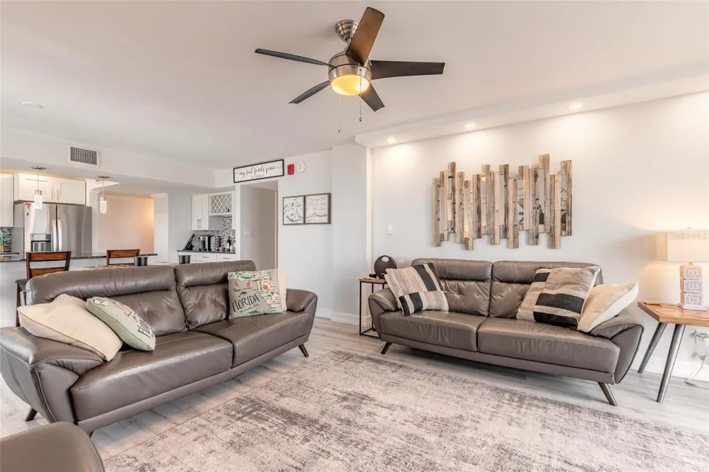 1575 OCEAN SHORE BOULEVARD #J070 Ormond Beach, FL 32176