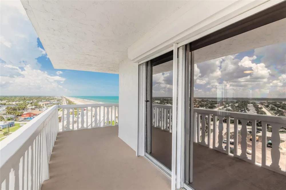 1575 OCEAN SHORE BOULEVARD #J070 Ormond Beach, FL 32176