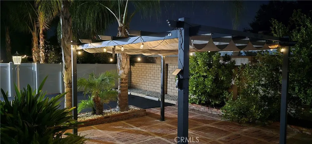 24943 Chestnut Newhall, CA 91321