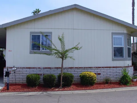 2300 E Valley Parkway #206