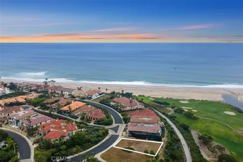 14 Ritz Cove Drive