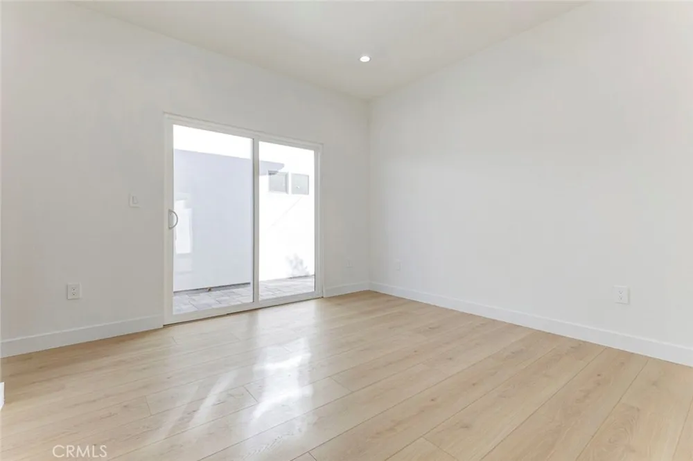 2242 N Keystone Burbank, CA 91504