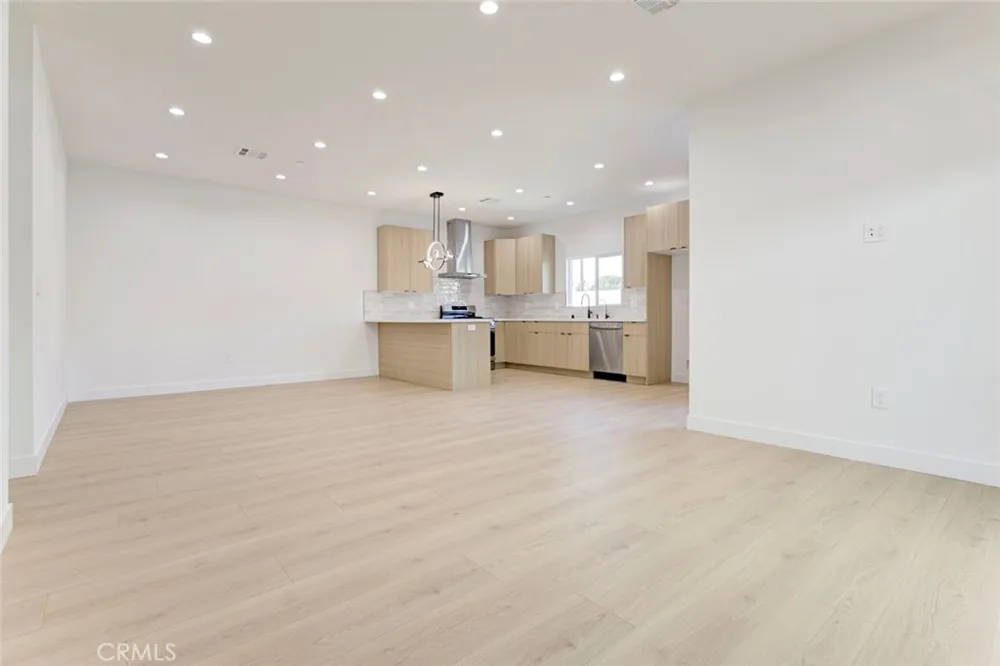 2242 N Keystone Burbank, CA 91504