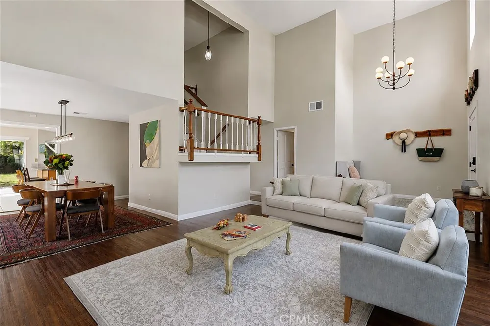 29534 Meadowmist Way Agoura Hills, CA 91301