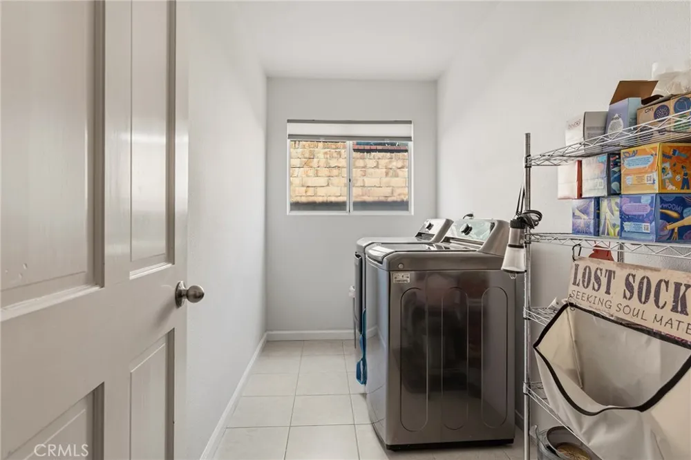 29534 Meadowmist Way Agoura Hills, CA 91301