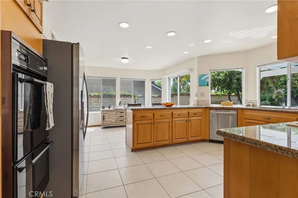 29534 Meadowmist Way Agoura Hills, CA 91301
