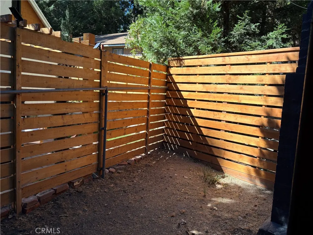31771 Christmas Tree Lane Running Springs, CA 92382
