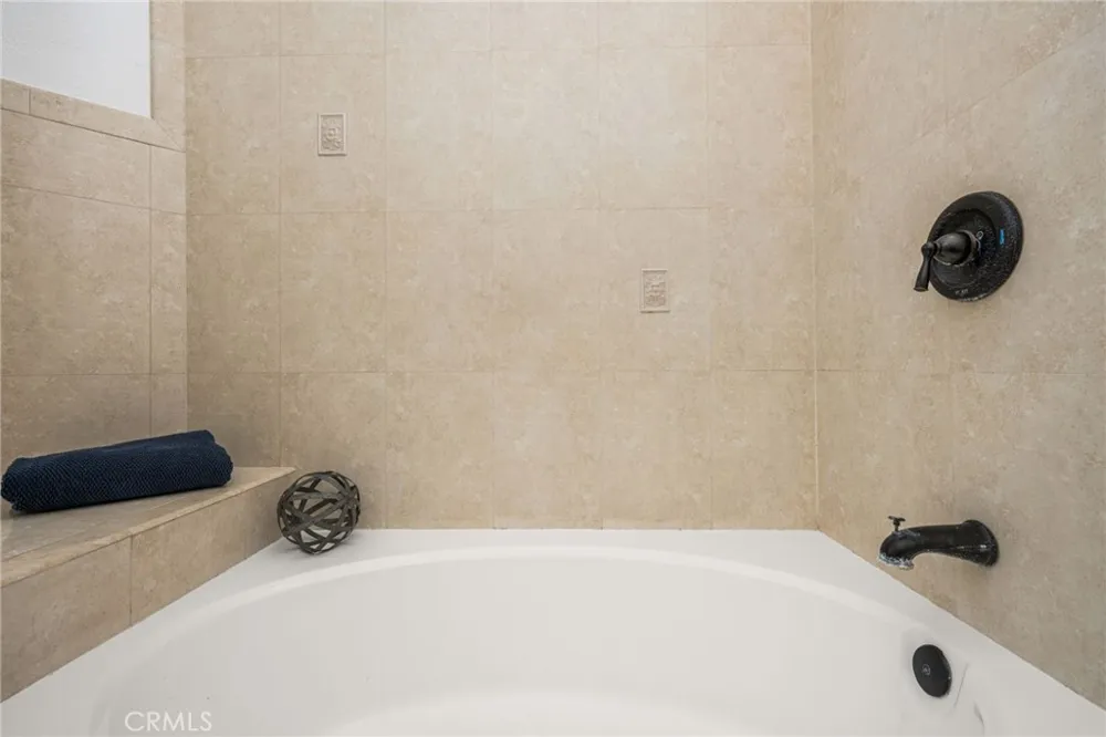2041 Orchard Drive #17 Placentia, CA 92870
