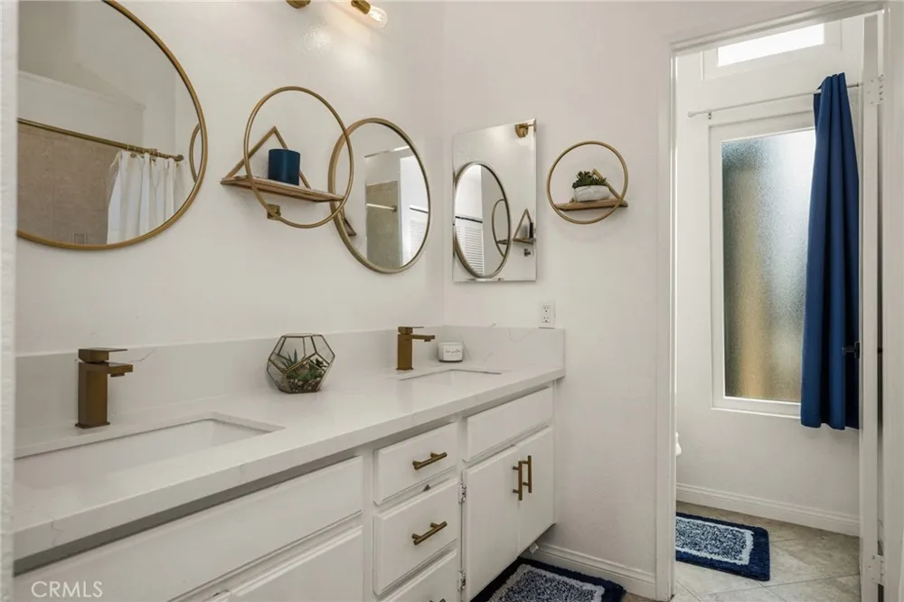 2041 Orchard Drive #17 Placentia, CA 92870