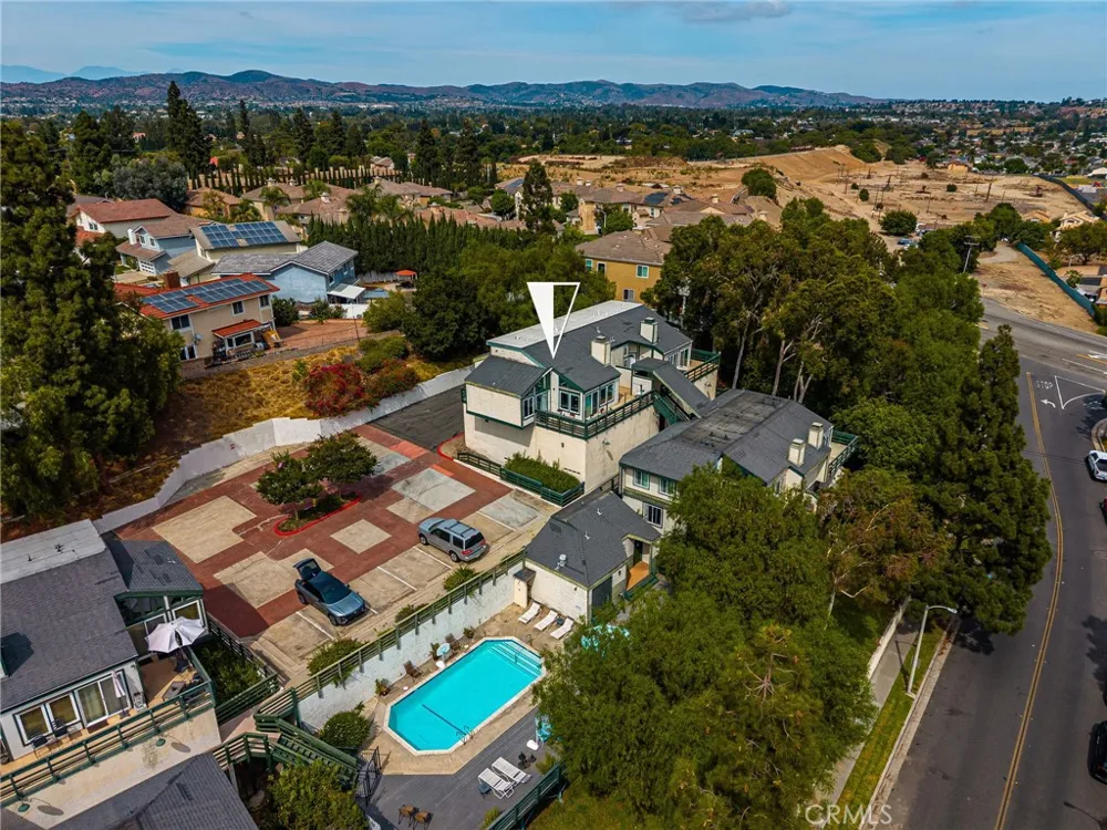 2041 Orchard Drive #17 Placentia, CA 92870