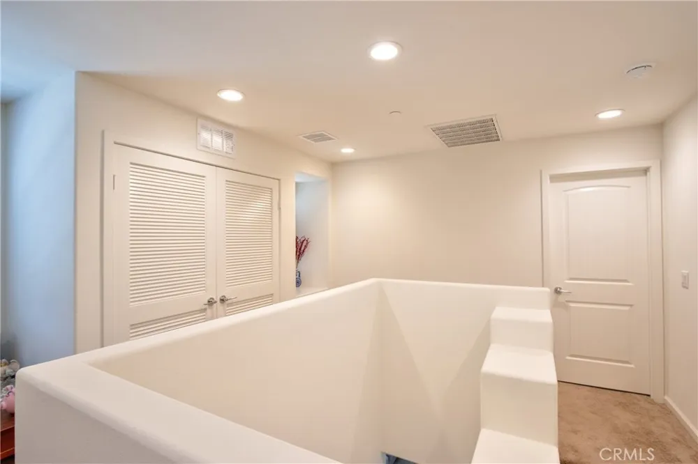 41987 Isadora #1404 Murrieta, CA 92562