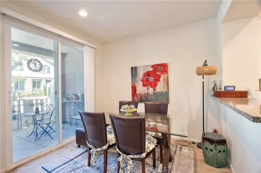 41987 Isadora #1404 Murrieta, CA 92562