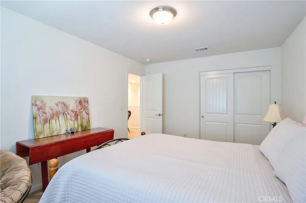 41987 Isadora #1404 Murrieta, CA 92562
