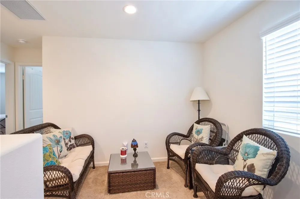 41987 Isadora #1404 Murrieta, CA 92562