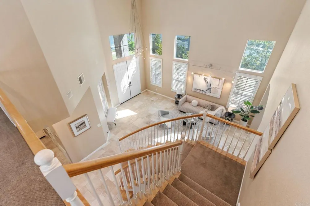 12204 Briar Knoll Way San Diego, CA 92128