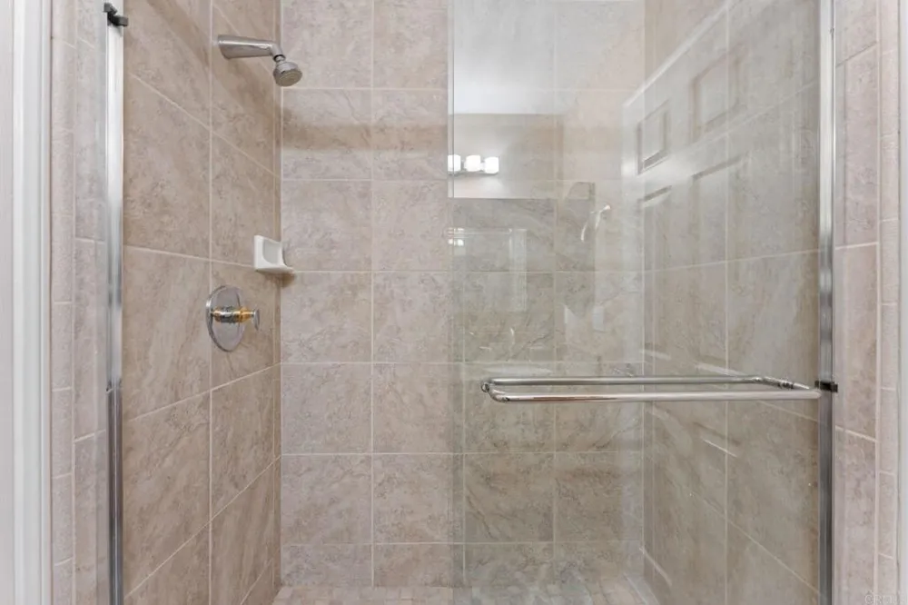 12204 Briar Knoll Way San Diego, CA 92128