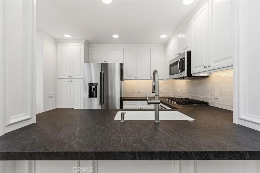 54 Anjou Newport Coast, CA 92657