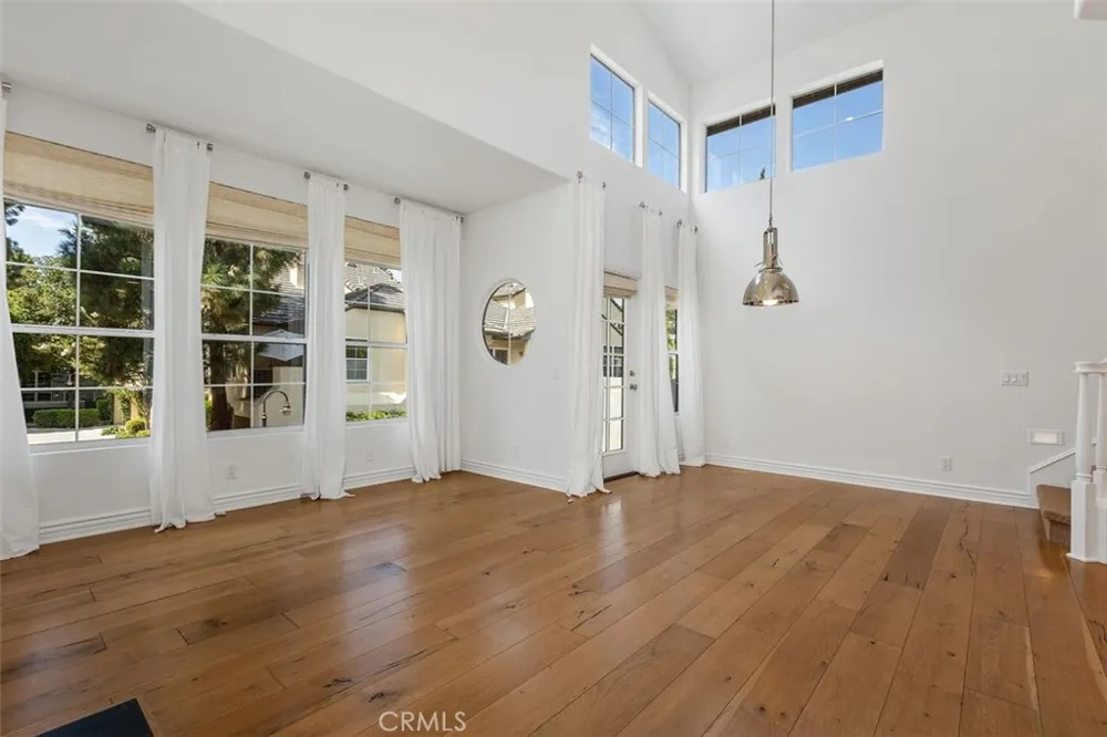54 Anjou Newport Coast, CA 92657
