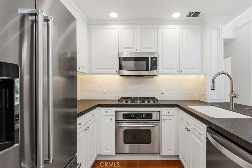 54 Anjou Newport Coast, CA 92657