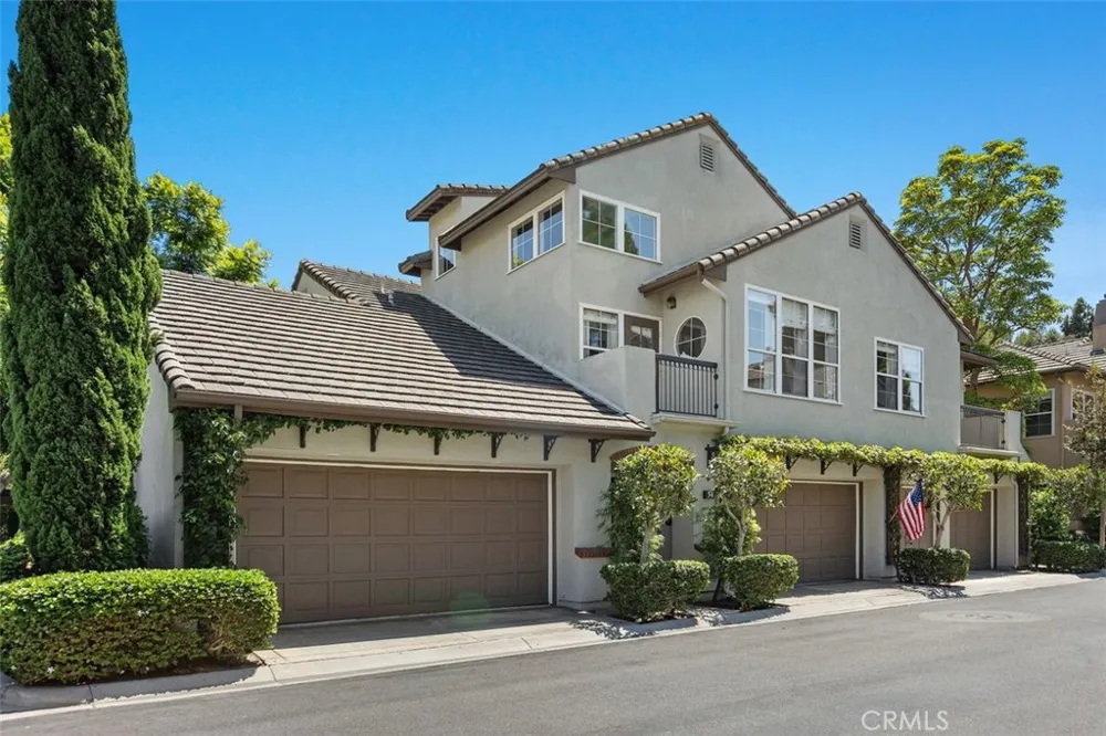 54 Anjou Newport Coast, CA 92657