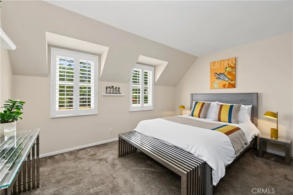 4323 Laurelgrove Avenue Studio City, CA 91604