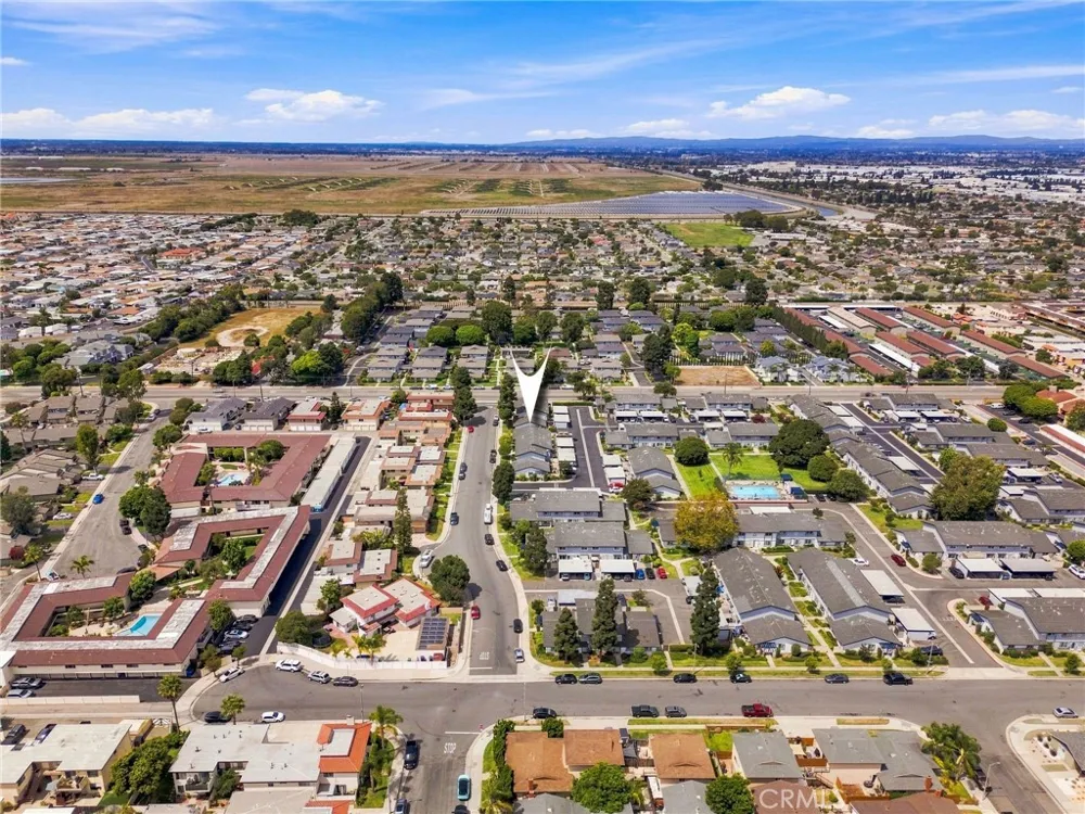 16516 Le Grande Lane Huntington Beach, CA 92649