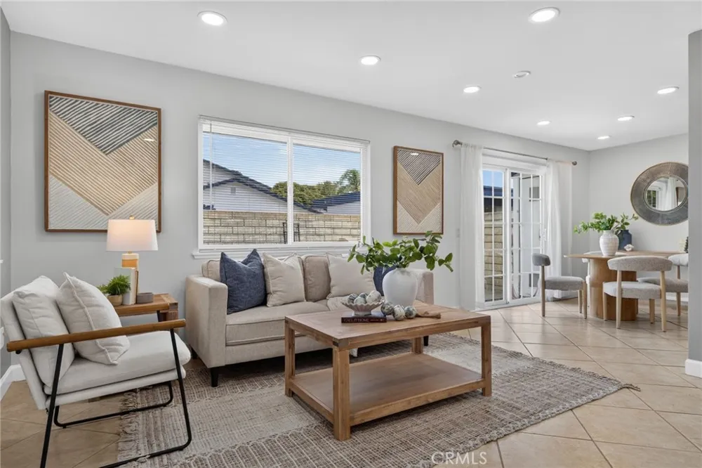 16516 Le Grande Lane Huntington Beach, CA 92649