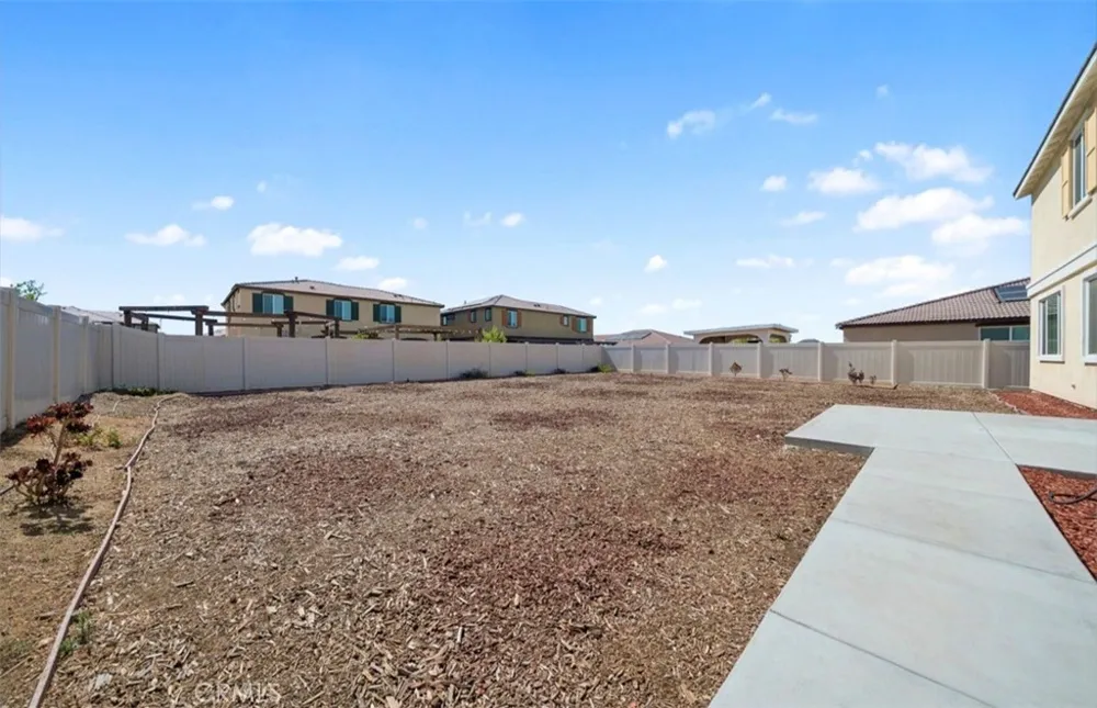 32839 Waylon Court Menifee, CA 92584