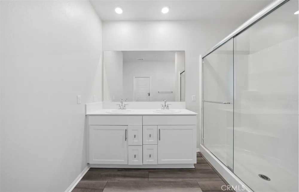 32839 Waylon Court Menifee, CA 92584