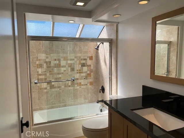 22506 Formentor Mission Viejo, CA 92692