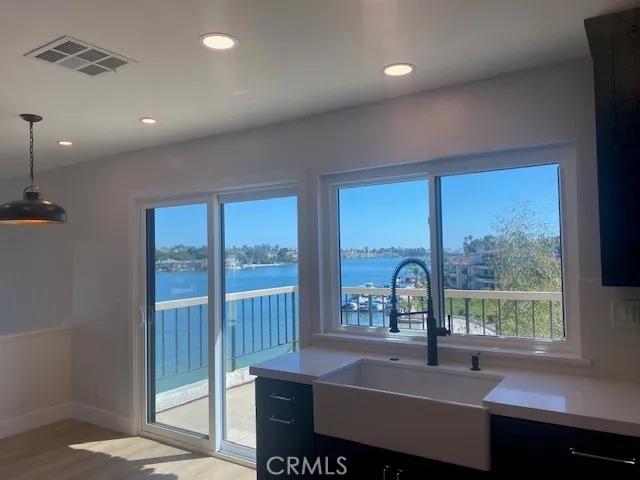 22506 Formentor Mission Viejo, CA 92692
