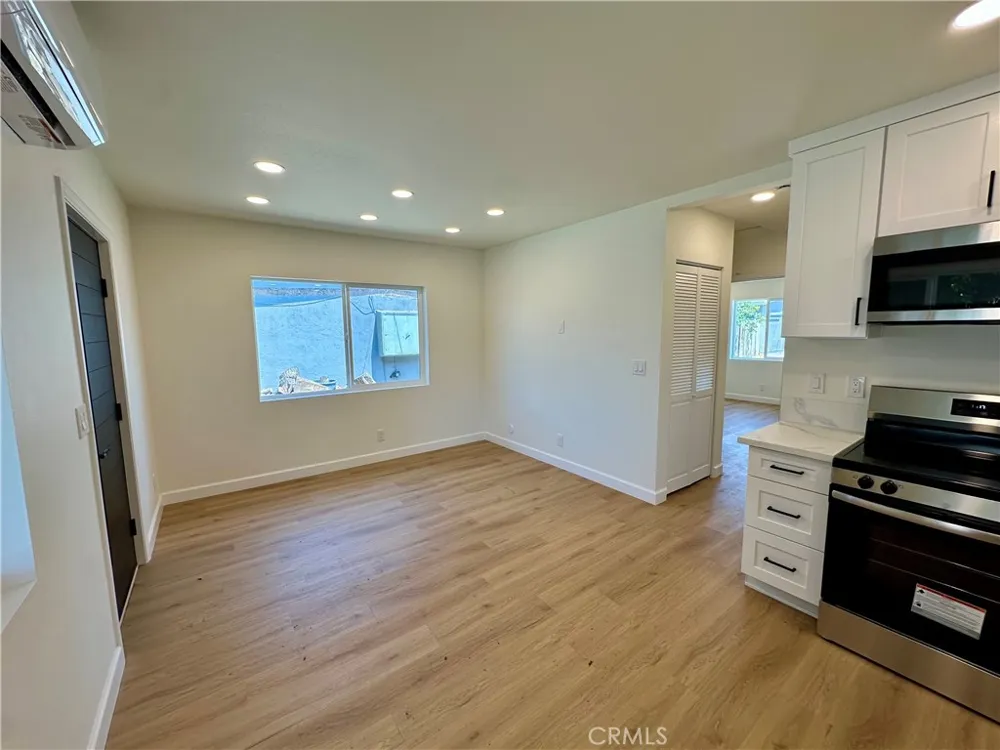 1944 W Valencia Drive Fullerton, CA 92833