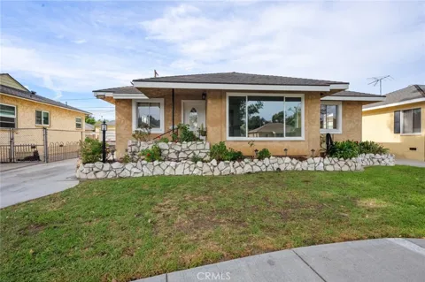 6129 Greenmeadow