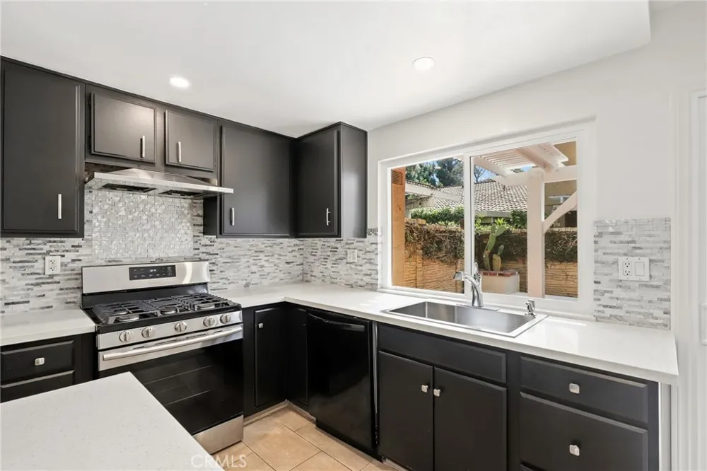 313 S Belmont Lane Placentia, CA 92870