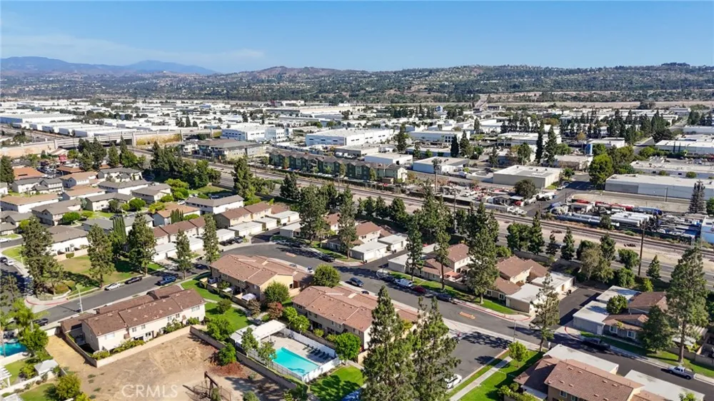 313 S Belmont Lane Placentia, CA 92870