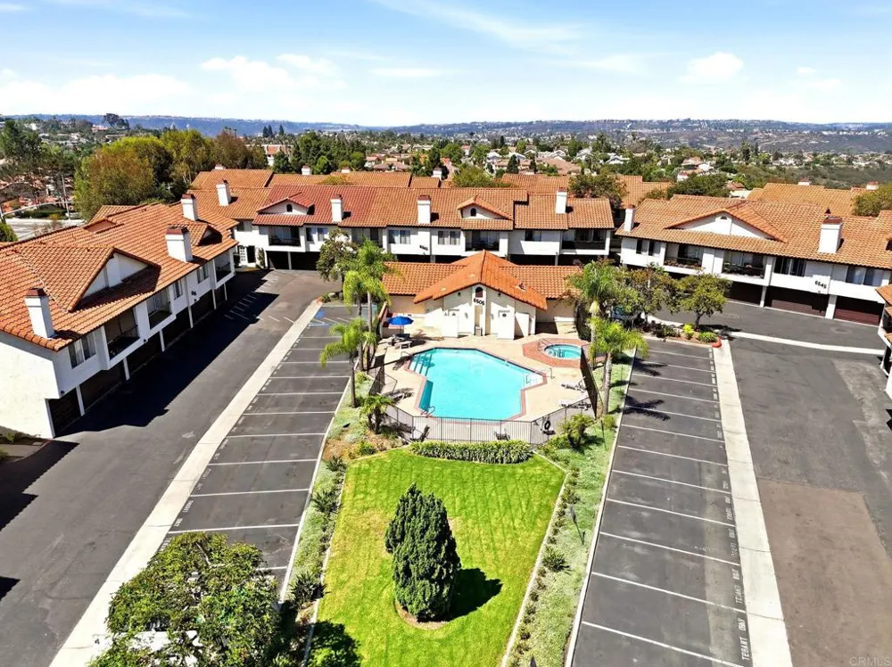 3038 Via Estrada Carlsbad, CA 92009
