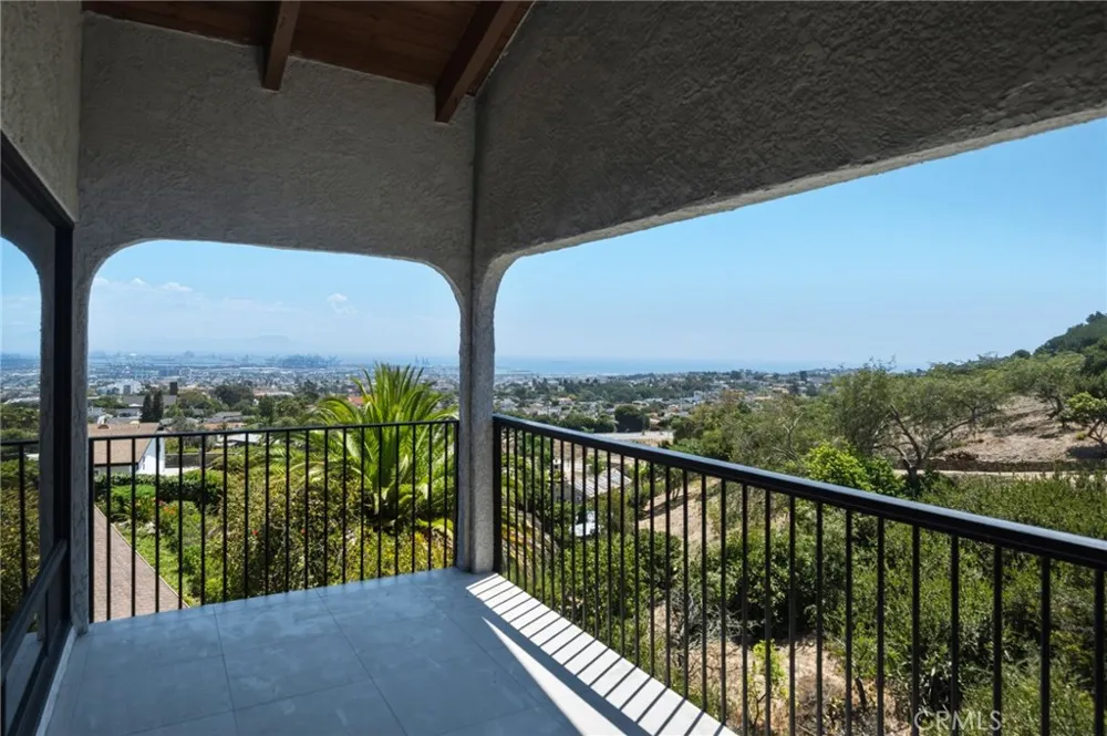 2053 Suana Rancho Palos Verdes, CA 90275