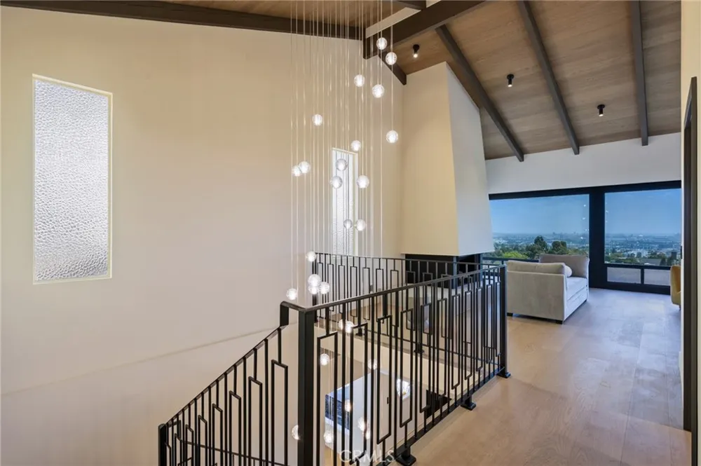 2053 Suana Rancho Palos Verdes, CA 90275