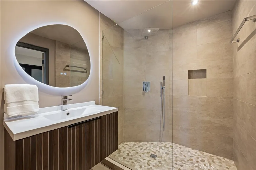 2053 Suana Rancho Palos Verdes, CA 90275