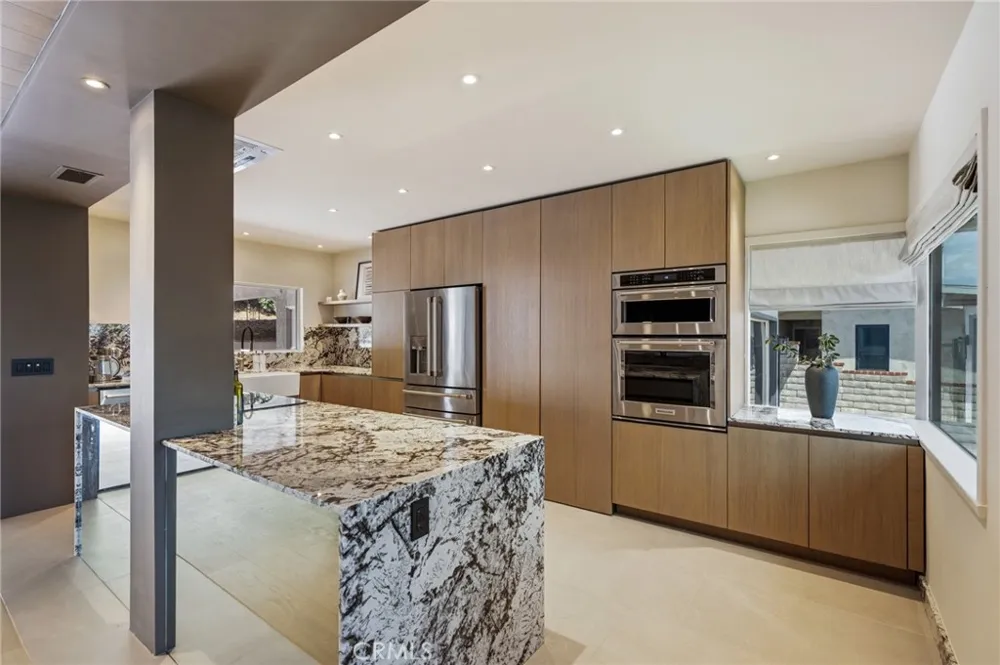 2053 Suana Rancho Palos Verdes, CA 90275