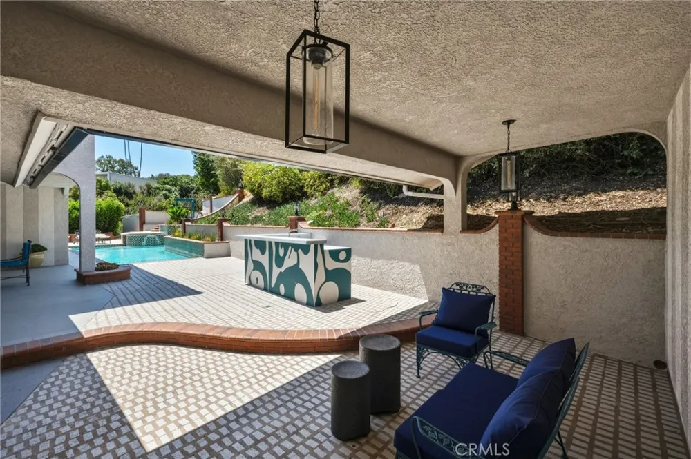 2053 Suana Rancho Palos Verdes, CA 90275