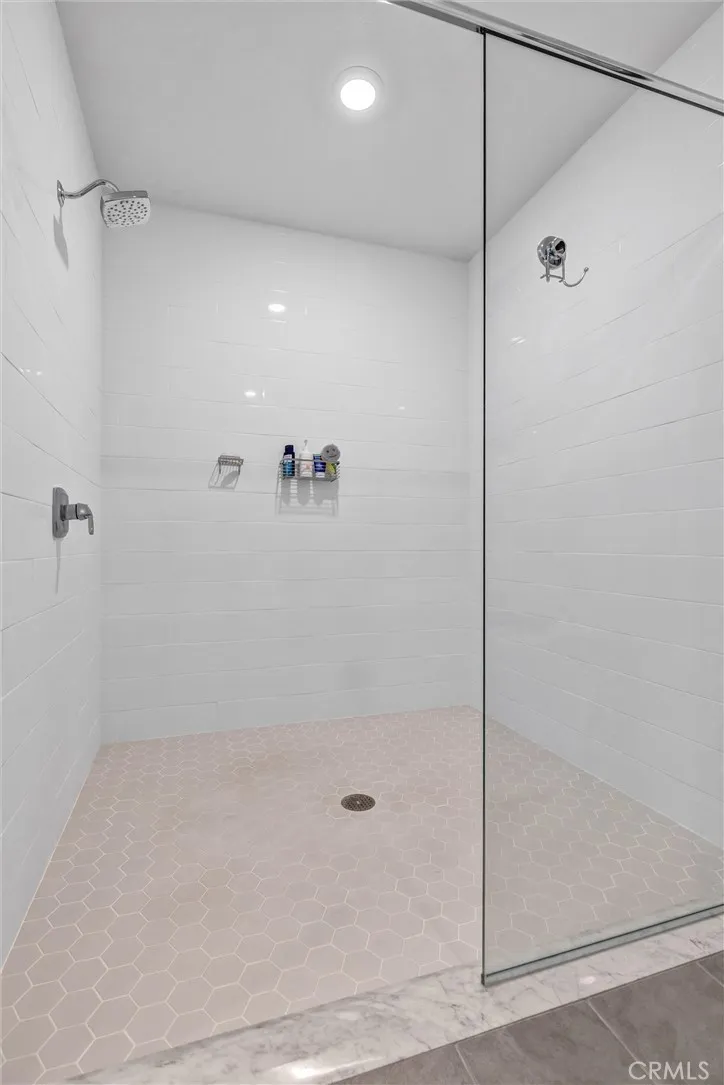 2307 Rivington Irvine, CA 92612